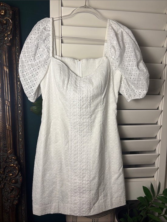 Lilly Pulitzer Dresses & Skirts - Lilly Pulitzer Daniela Crisp White Eyelet Puff Sleeve Mini Dress EUC Size 8